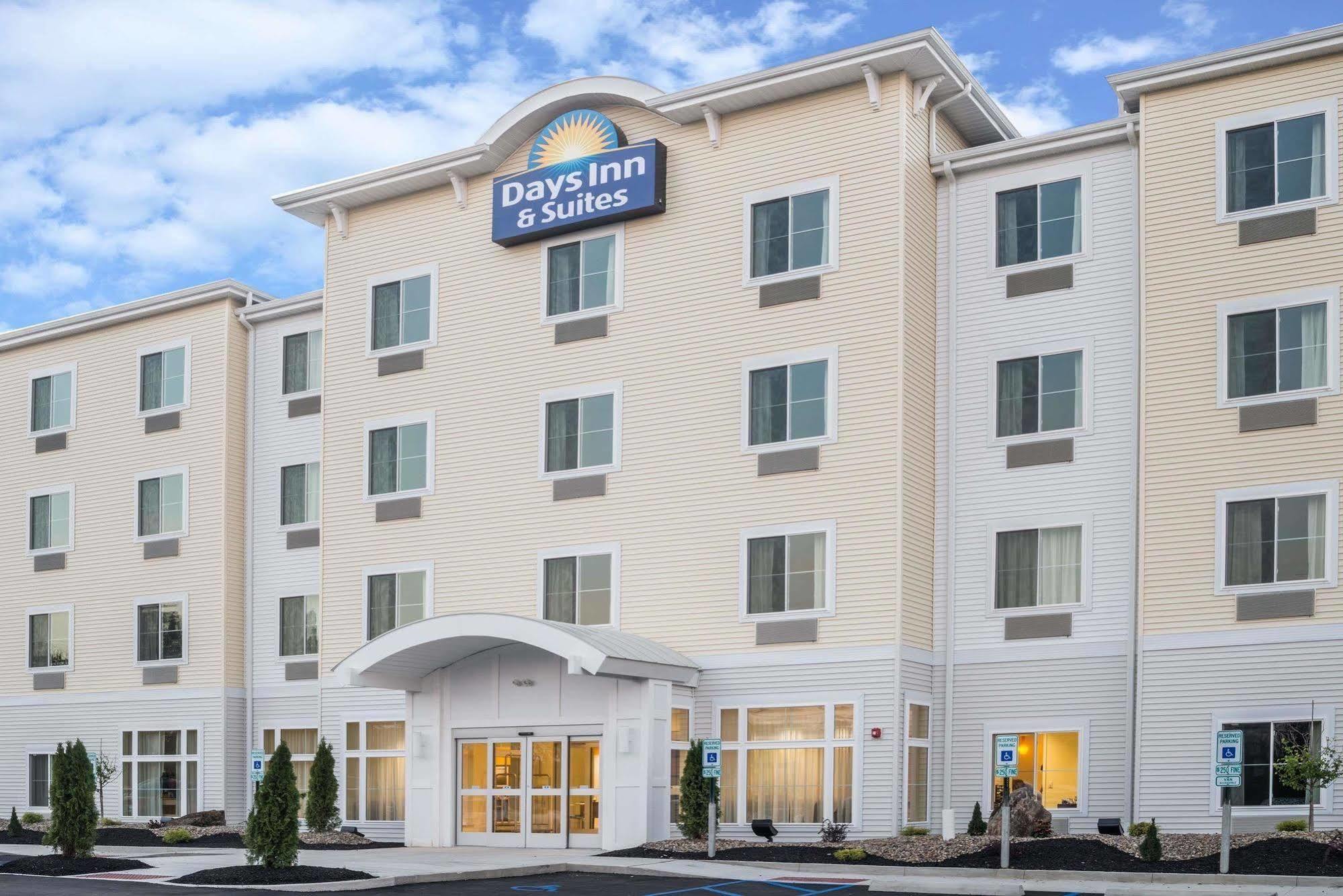 Days Inn By Wyndham Cádiz Exterior foto